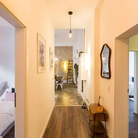 Apartment Unique Bohemian Loft Berlin